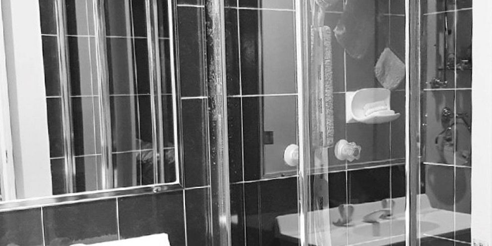 2002_Sliding shower screen north brisbane Sliding shower screen north brisbane