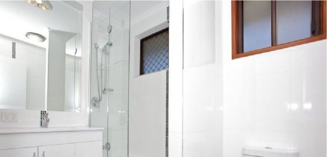 2007_over bath shower screens over bath shower screens