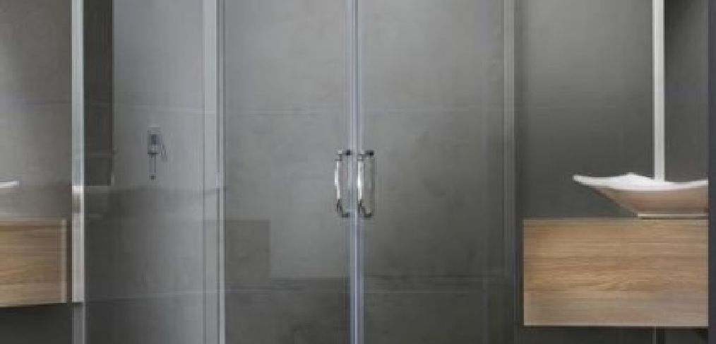 Custom Glass Shower Screens Brisbane