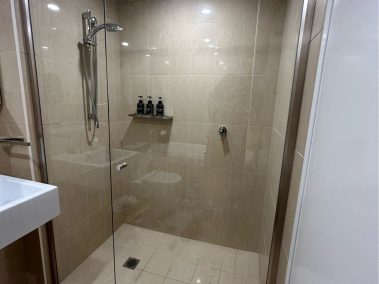 Sil-Less Semi Frameless Screen with pivot door